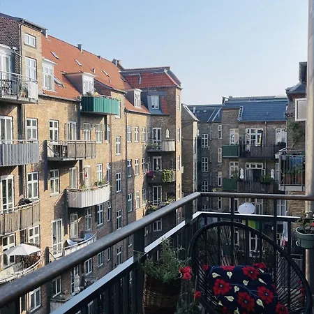 아파트 Apartmentincopenhagen 1652 *